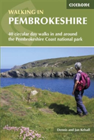 Walking in Pembrokeshire (Kelsall Dennis)